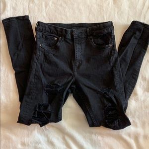 Black skinny jeans